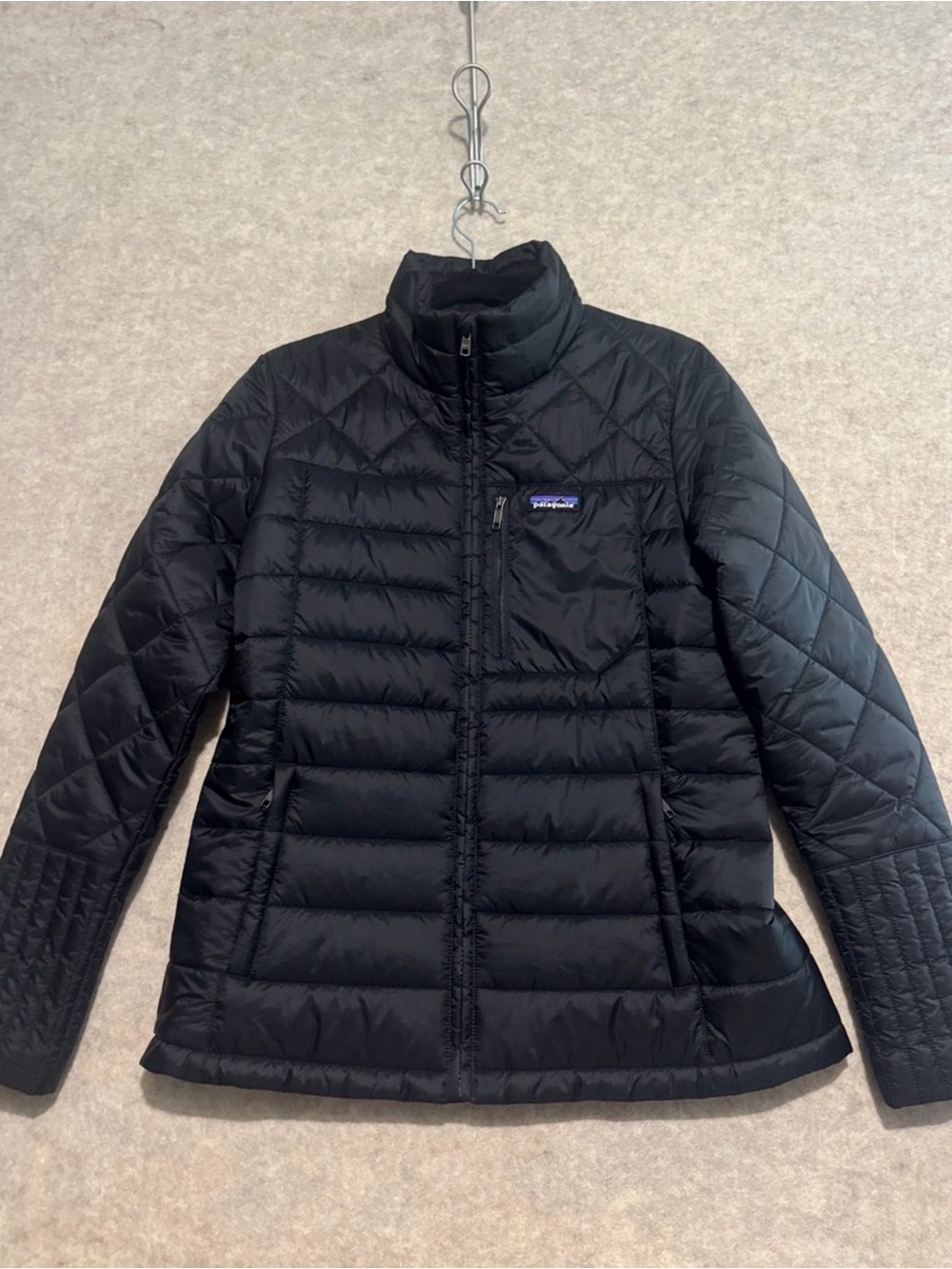 Patagonia Black Quilted Women's Puffer Jacket Medium